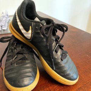 Nike Tiempo X Academy indoor soccer / futsal shoes.